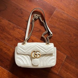Gucci GG Marmont leather small bag